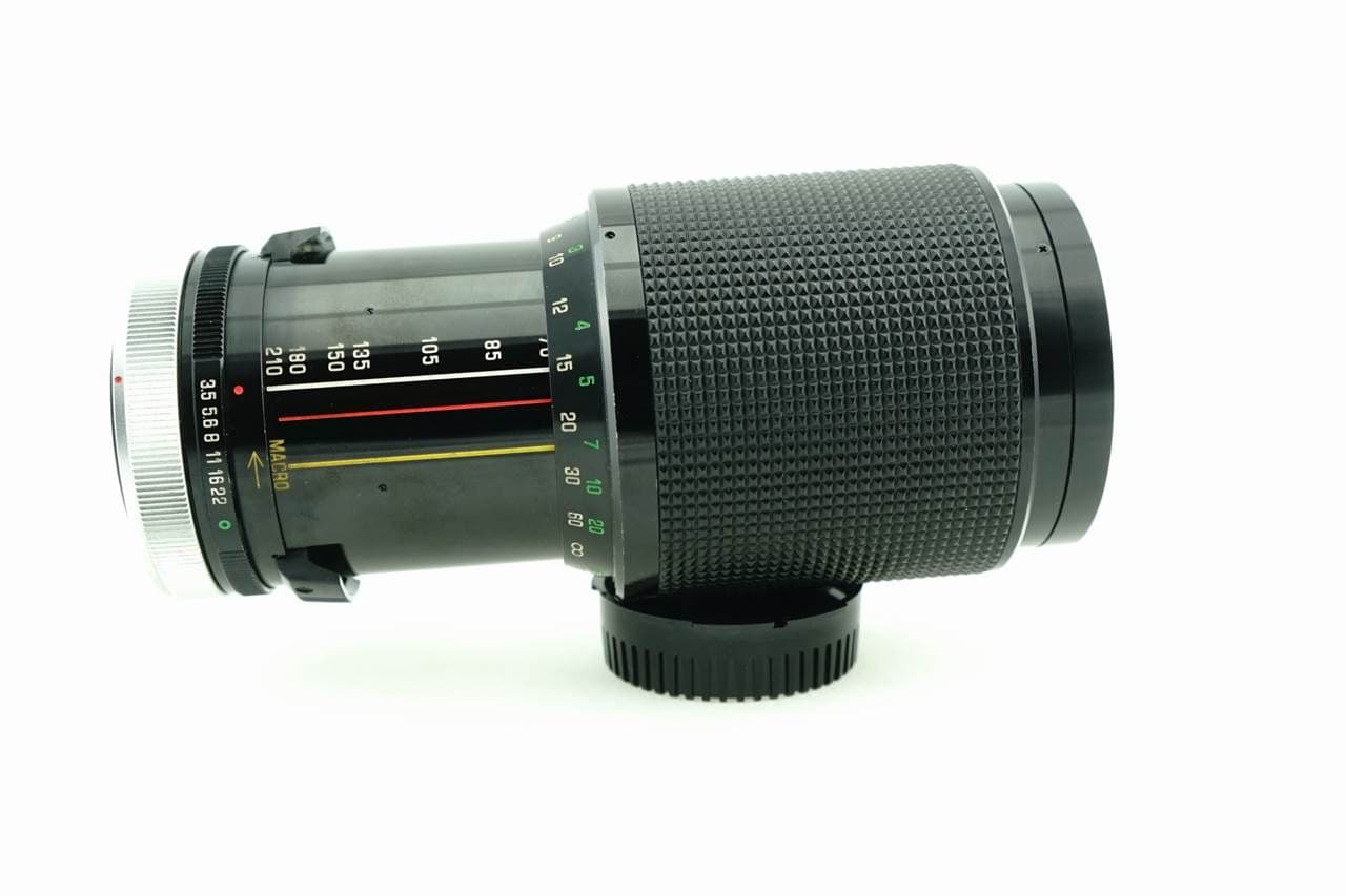 Vivitar Vivitar Series 1 (Kiron), 70-210mm f3.5 Macro view 2