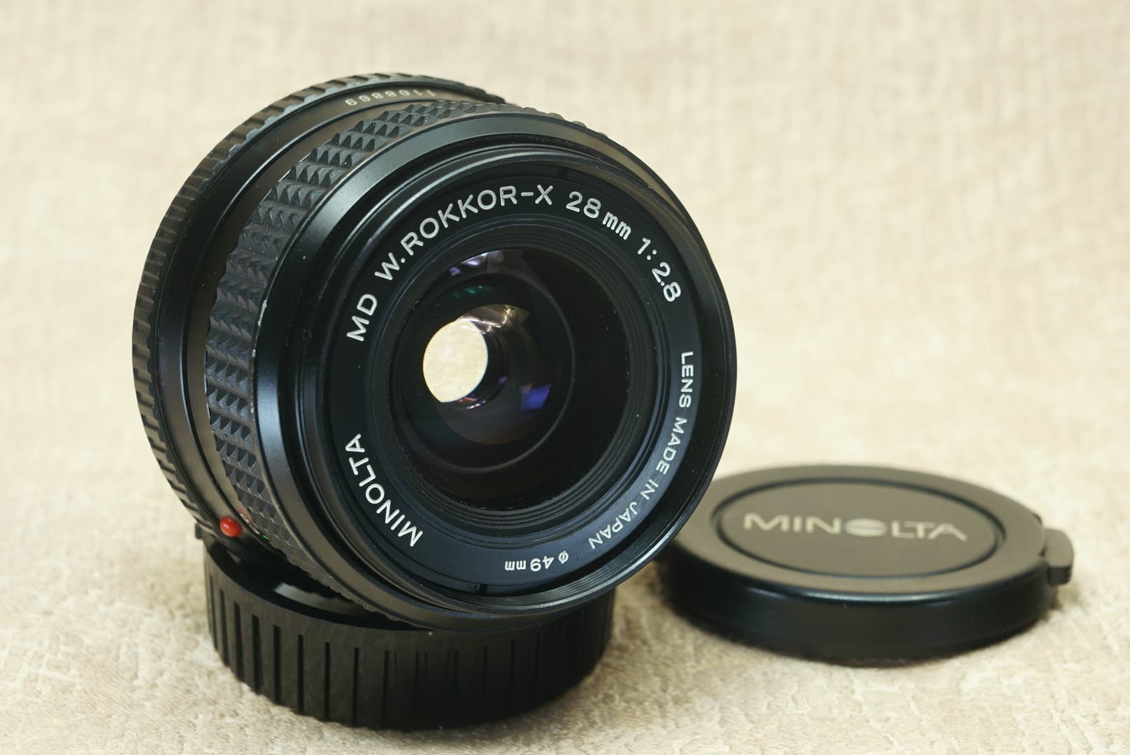 Minolta MD 28mm f2.8 — vintage manual-focus lens for Minolta MD mount