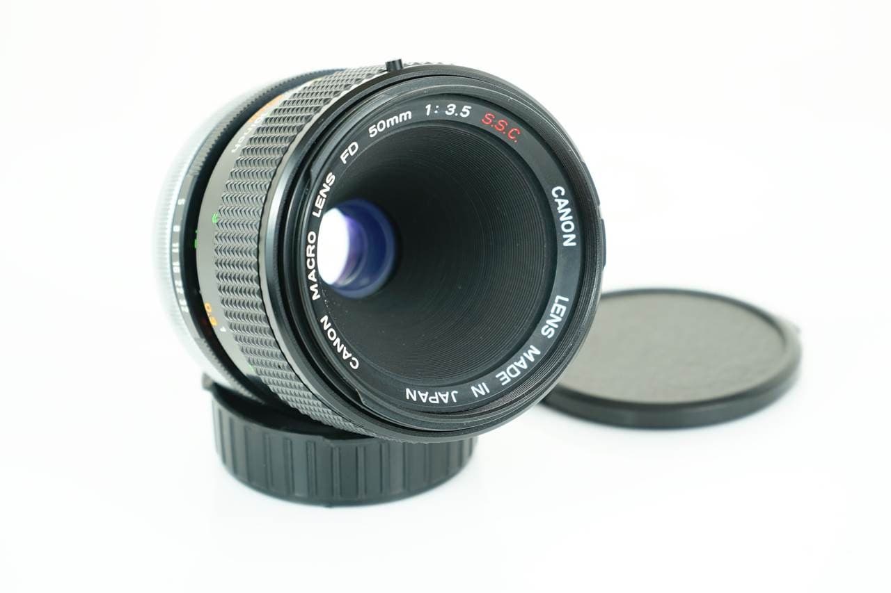 Canon Canon FD 35mm f3.5 heritage lens body