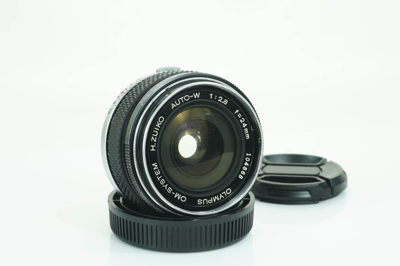 Olympus Zuiko 24mm f/2.8 heritage lens body