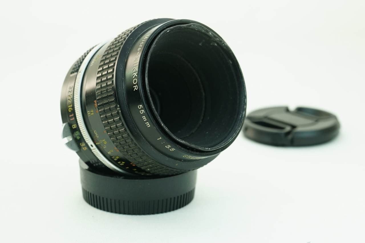 Nikon Nikon 55mm f3.5 heritage lens body