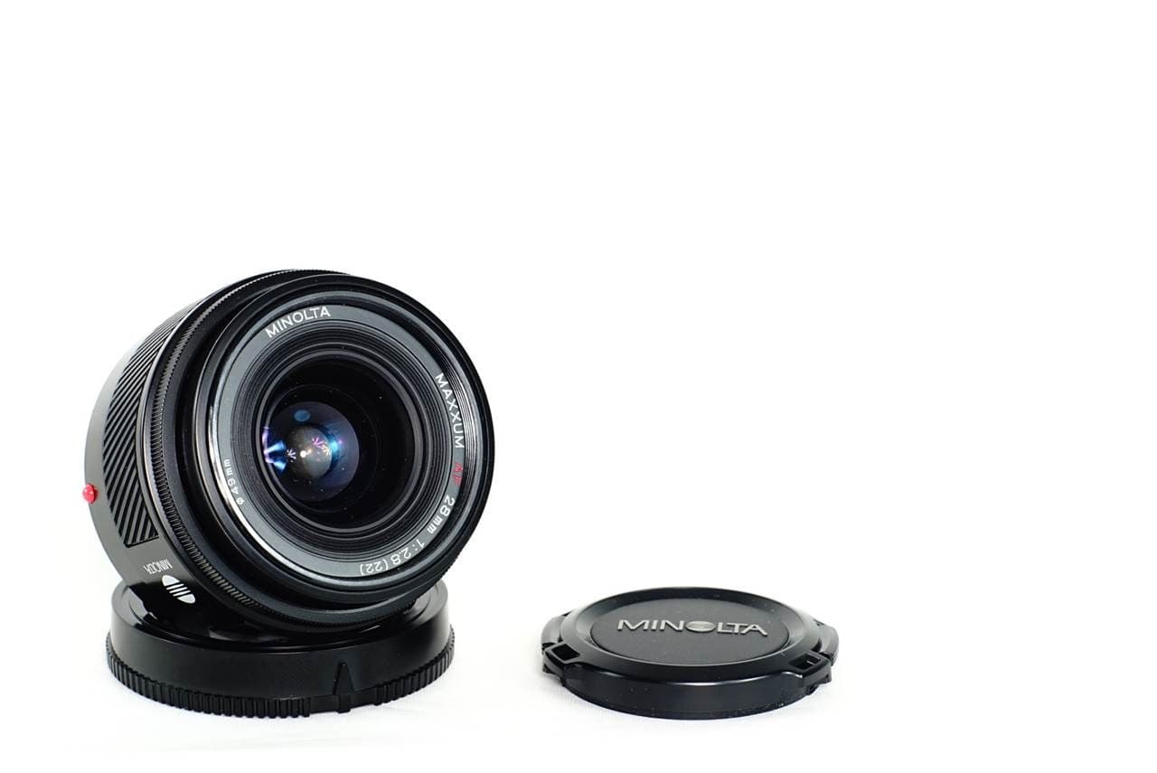 Minolta Minolta 28mm f2.8 heritage lens body