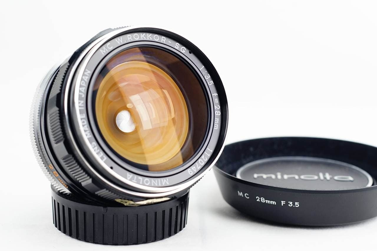 Minolta Minolta 28mm f3.5 heritage lens body