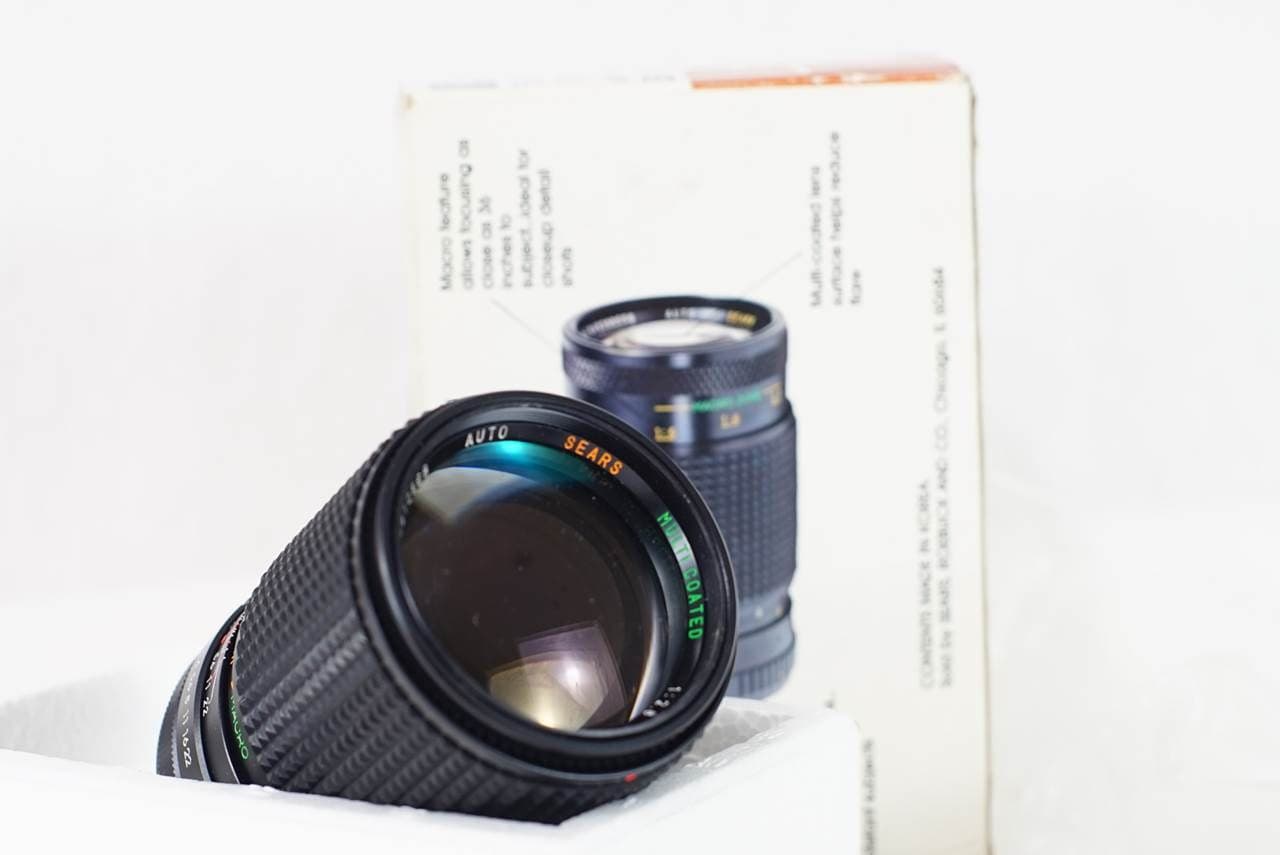 Sears Sears 135mm f2.8 heritage lens body